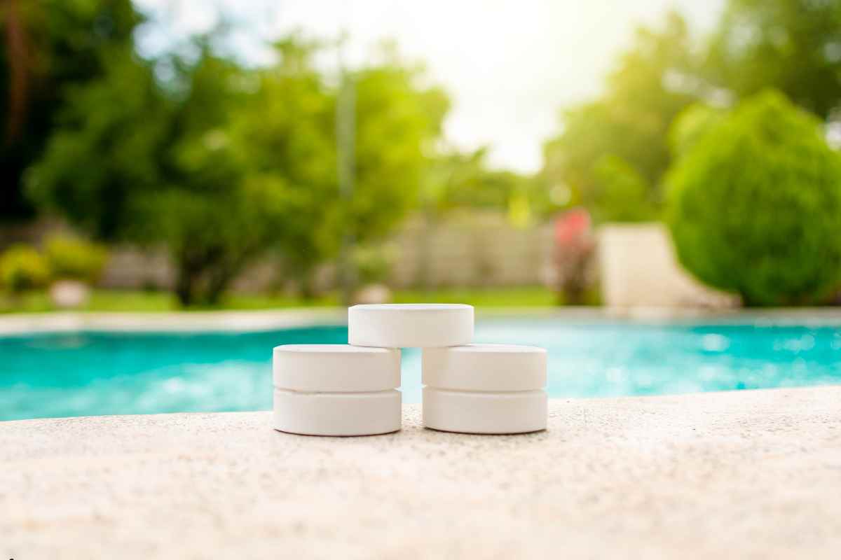 Qual a melhor pastilha de cloro para piscina?