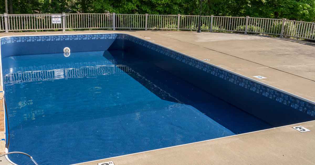desvantagem da piscina de vinil